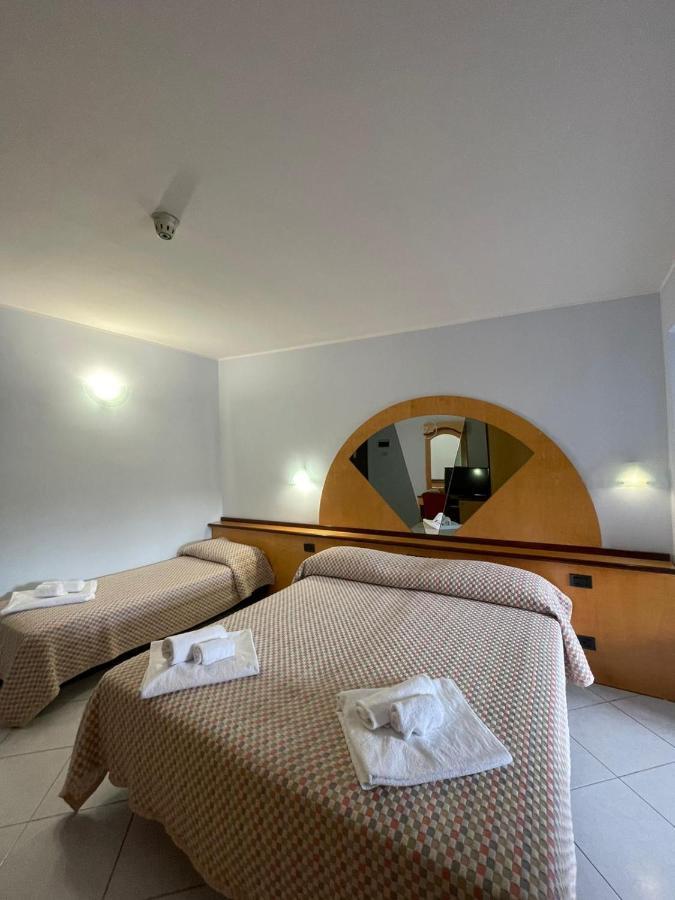 Hotel Solaris Casalbordino Exteriér fotografie